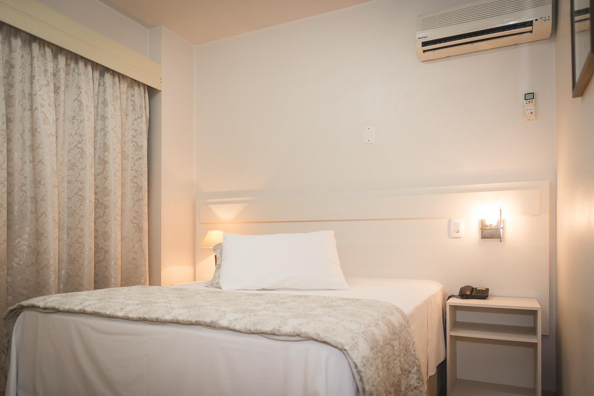 Hotel Pallis Erechim Extérieur photo
