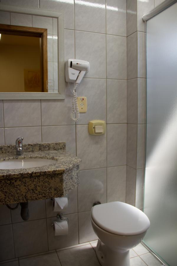 Hotel Pallis Erechim Extérieur photo